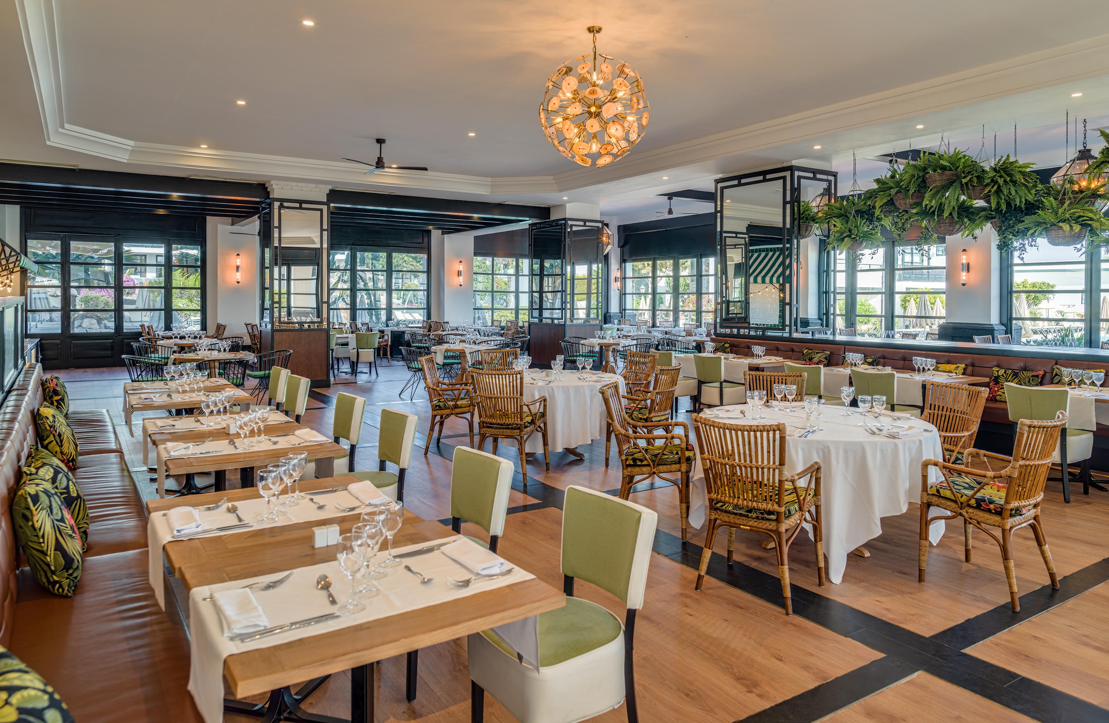 H10 Rubicon Horizons Collection (Adults Only) Hotel Playa Blanca  Kültér fotó The interior of the restaurant