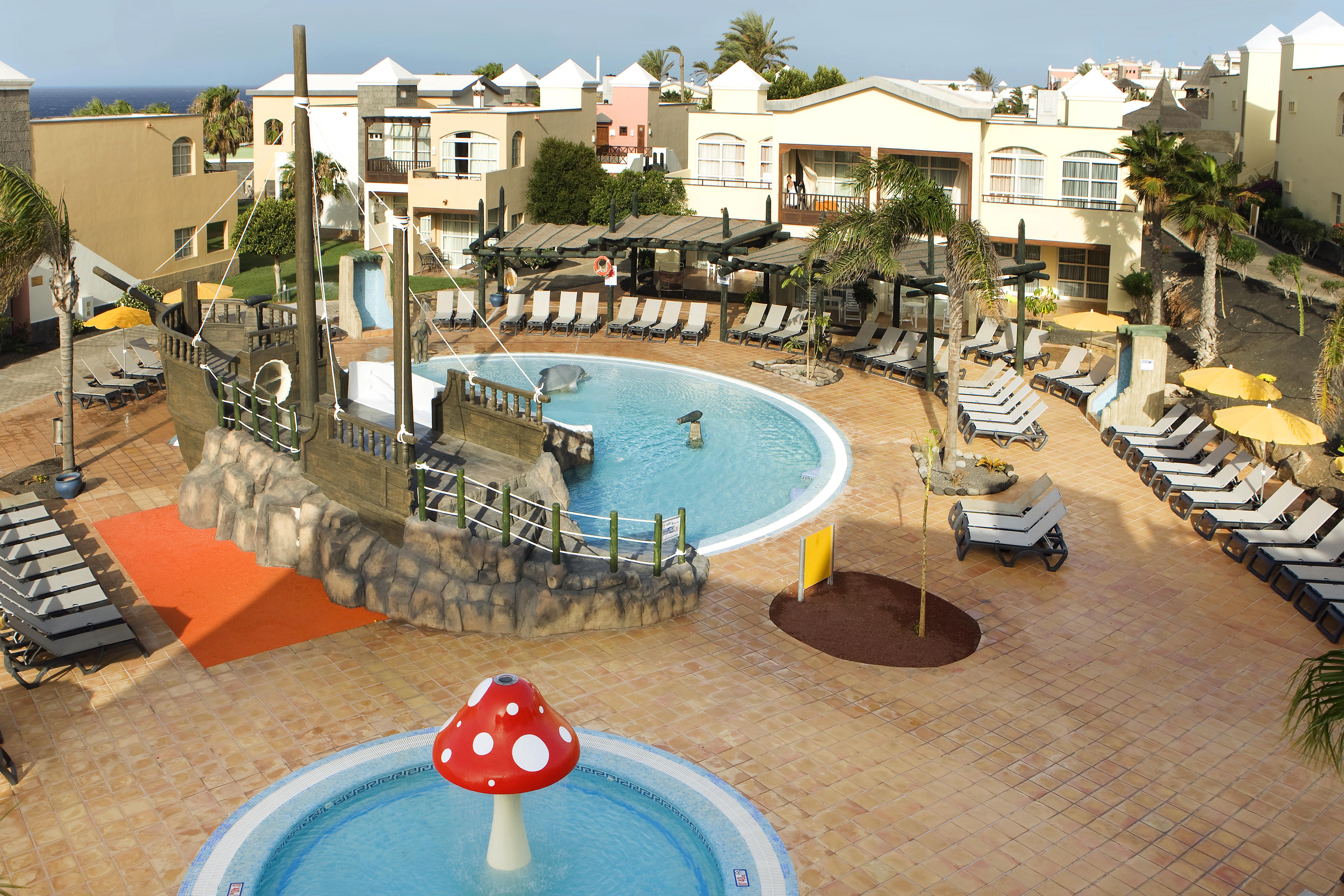 H10 Rubicon Horizons Collection (Adults Only) Hotel Playa Blanca  Kültér fotó Club Hotel Calma Gran Magal