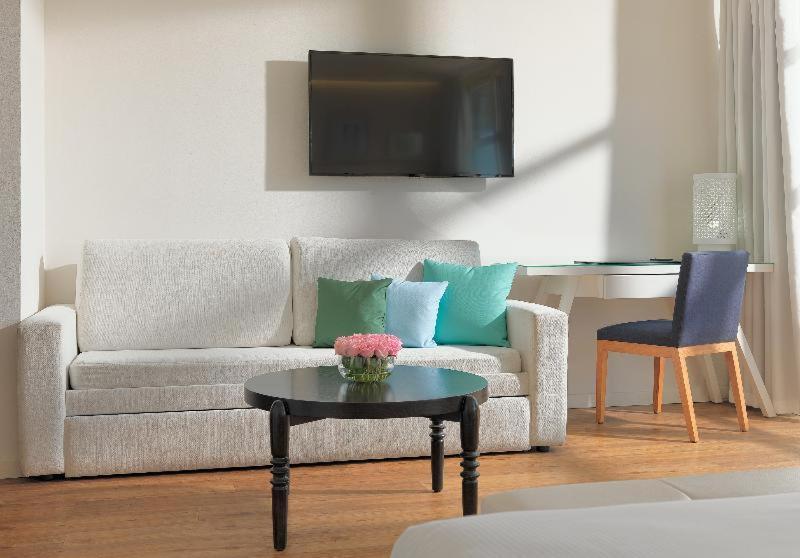 H10 Rubicon Horizons Collection (Adults Only) Hotel Playa Blanca  Szoba fotó A room at the hotel